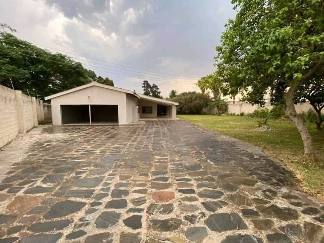 3 bedrooms Stand Alone House