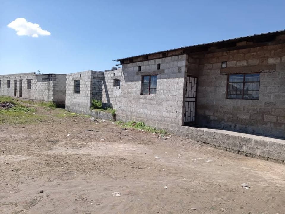 Flats for sale in garden house Business flats for sale garden house sau area near sau market.