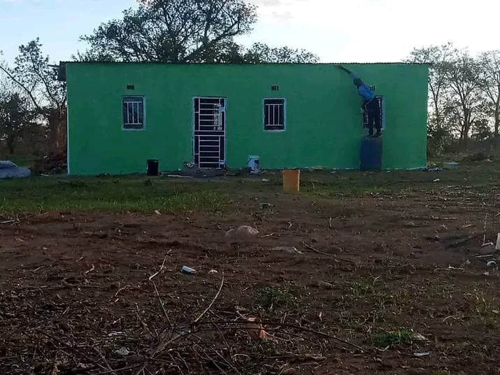 3 rooms house for sell in chongwe town 3 rooms house for sell land size 100X70 price 150 negotiable